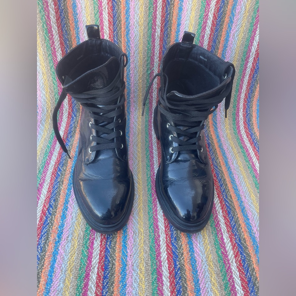 New Look Black Patent Biker Boots Sz 7/40